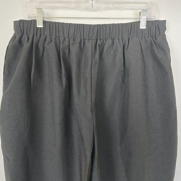 Bloomchic Pants Women's 1X Black Cropped Pleated Elastic Waist Pocket NWT - Picture 6 of 12